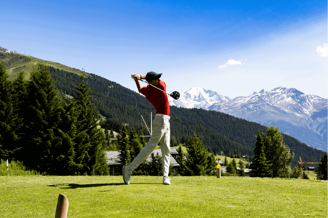 Jouer au golf moins cher en Suisse (guide complet)