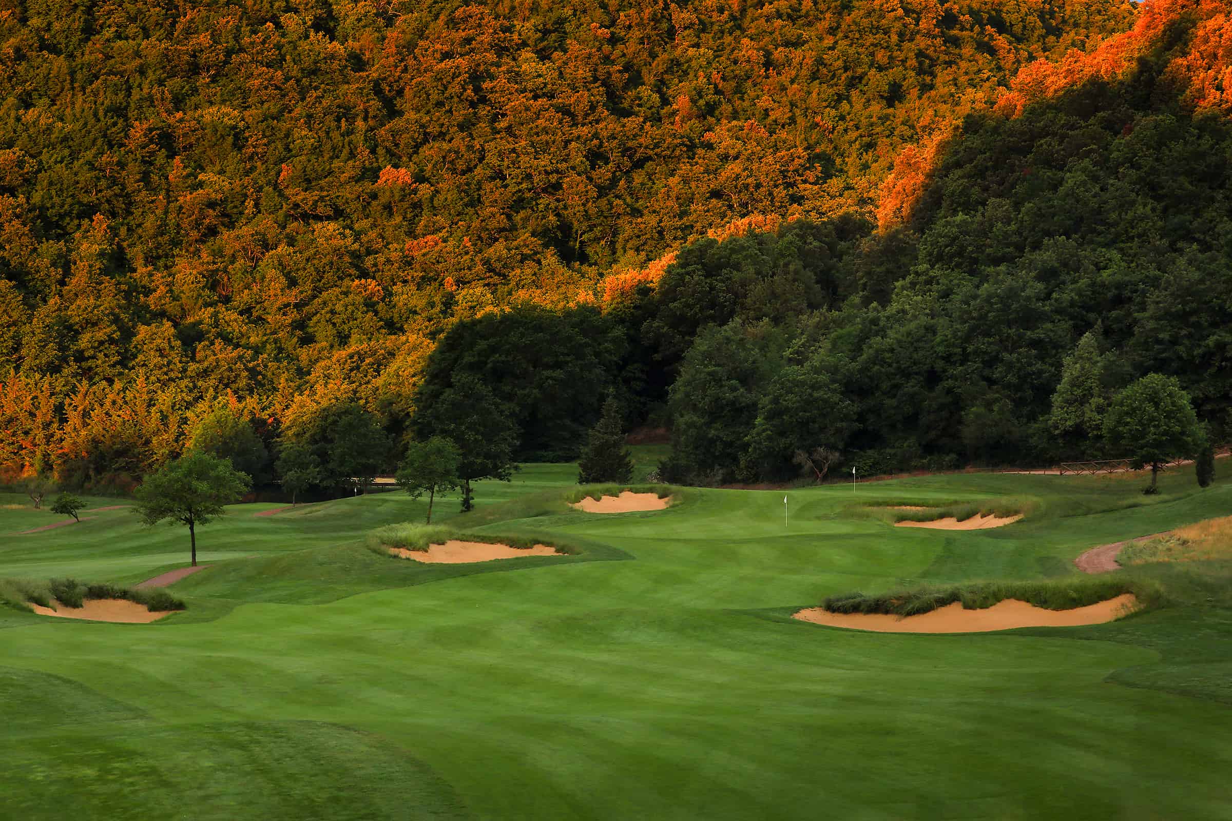 Diamedia-GreenClub-Golf-Antognolla-5th-17th-1919-web