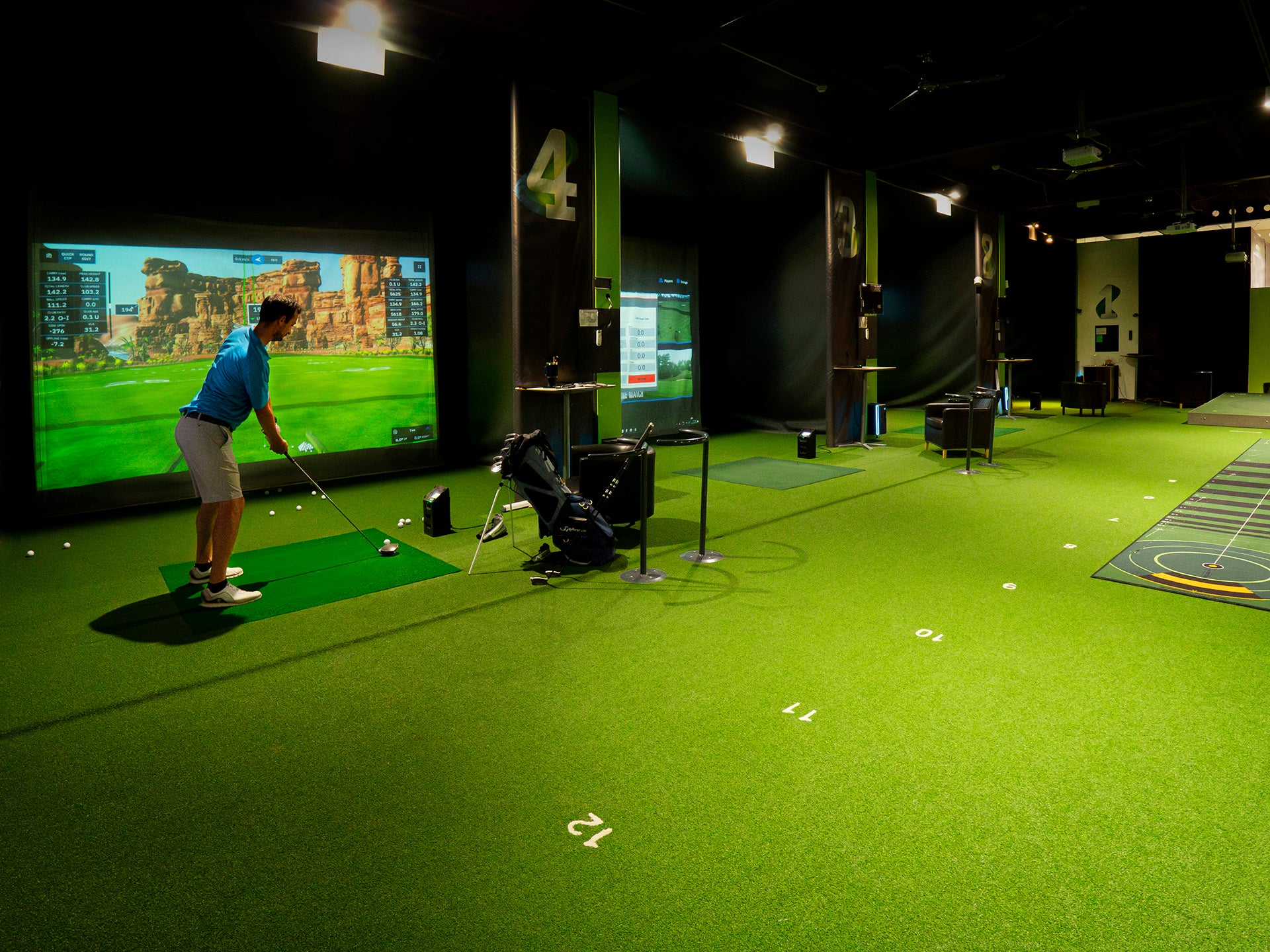 GreenClub-Golf-Lets-Golf-Golf-indoor-4